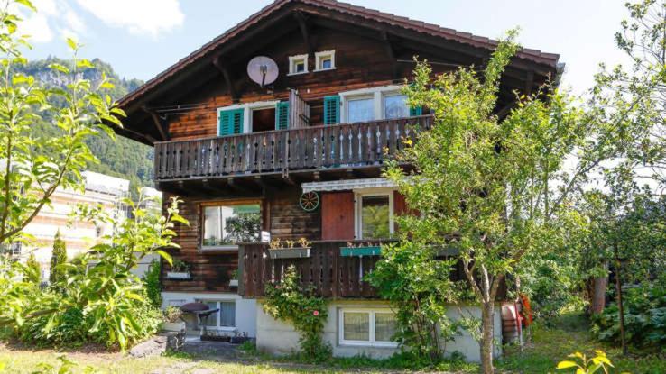 Villa Nostalgisches Ferienhaus - Bergheimat , Stille und Einfachheit Linthal Exterior foto